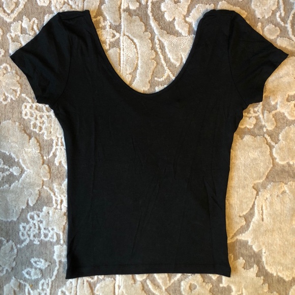 Two Express One Eleven Crop tops - Picture 6 of 8